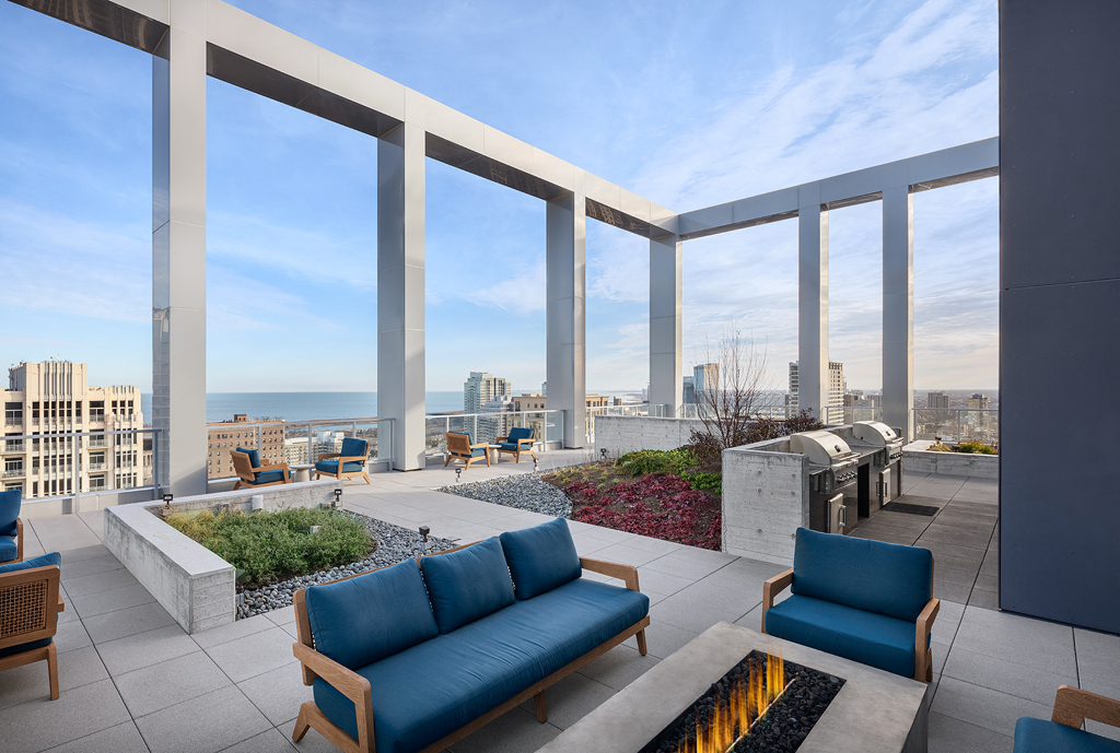 1400 Wabash Apartments Rooftop Deck