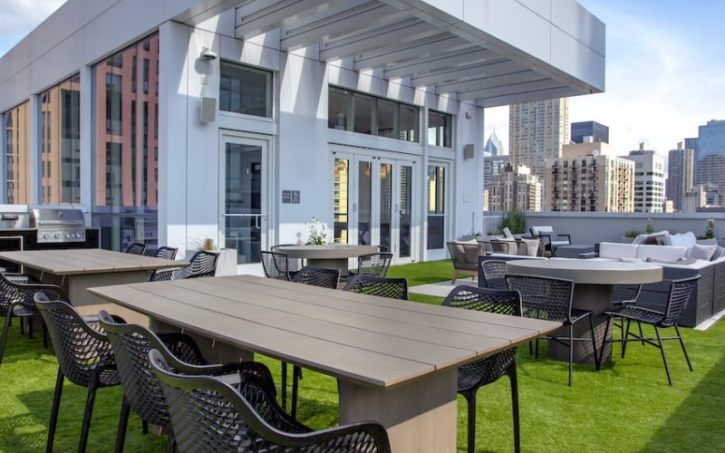 The Bush Temple Apartment Tour - 810 N Clark 60654 - 108 W Chicago 60610 - River North Apartments