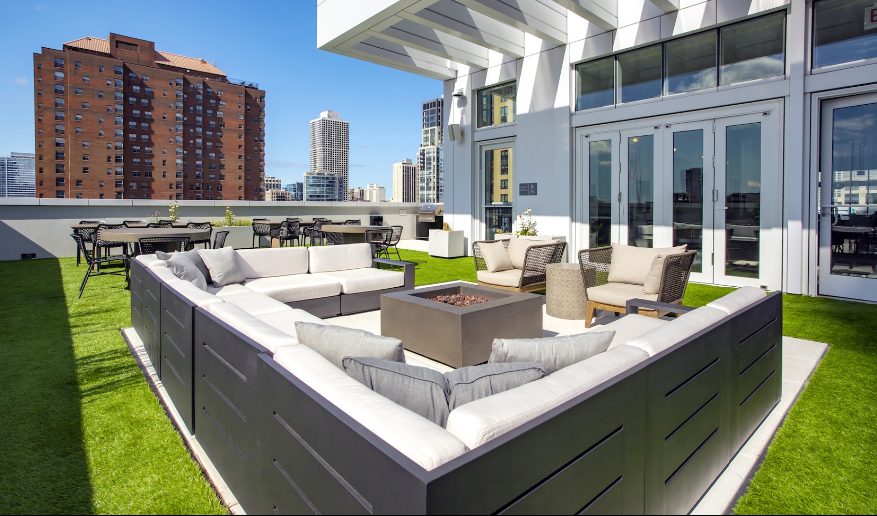 green rooftop deck at The Bush Temple River North Chicago apartments