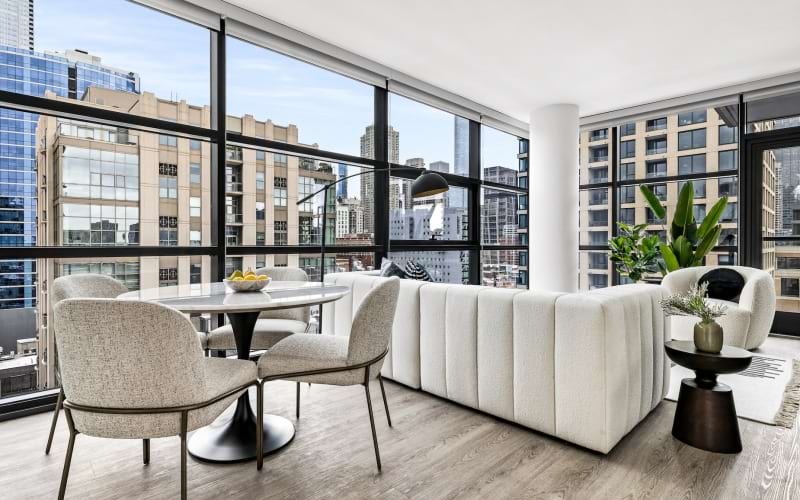living room at the leo